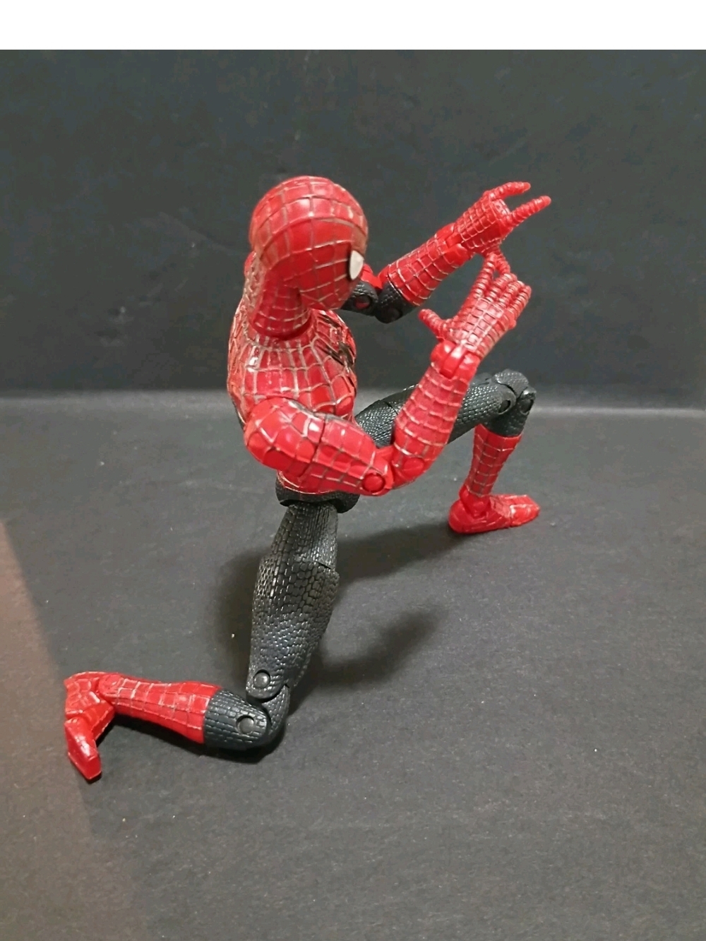ToyBiz Spider-Man: Super Poseable Spider-Man Action Figure 2003 6"